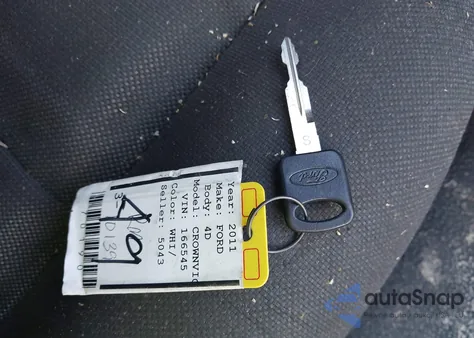 2011 Ford Crown Victoria Police Interceptor from USA, damaged, VIN 2FABP7BV3BX166545